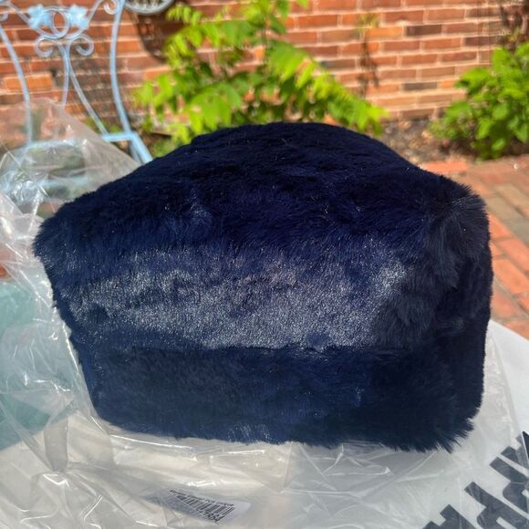 Mansur Gavriel Faux Fur Bucket Bag NWT - Picture 16 of 16